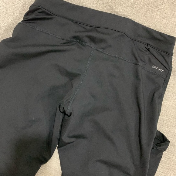 Nike Cropped Leggings sz L - Picture 3 of 4